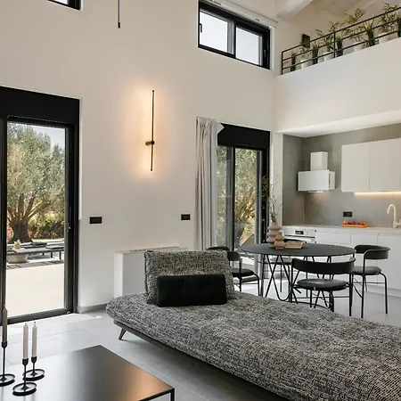 Aniso Villa