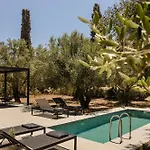 Aniso Villa