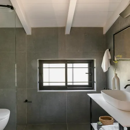 Aniso * سفوروناتا